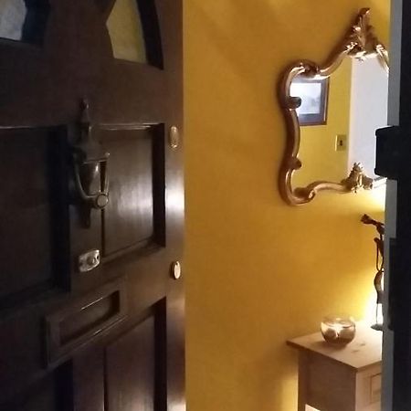 Edinburgh Two Bedroom Apartment With Free Side Street Parking 24 Hours Zewnętrze zdjęcie